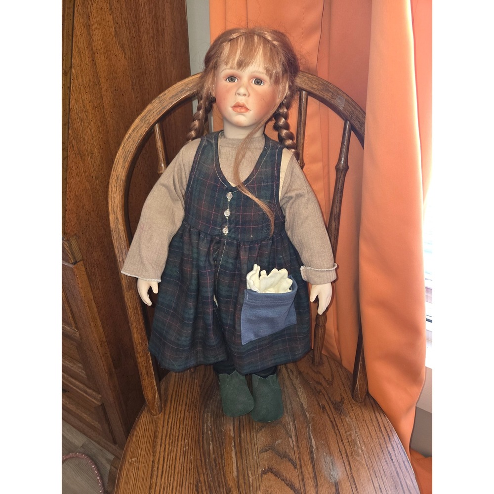 Kaye Wiggs 1996 Limited Edition Porcelain Doll 167/1500 Red Hair Plaid Dress